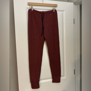 NWOT Sundry Magenta Red Wine Jogger Sweatpants Size 3 Medium
